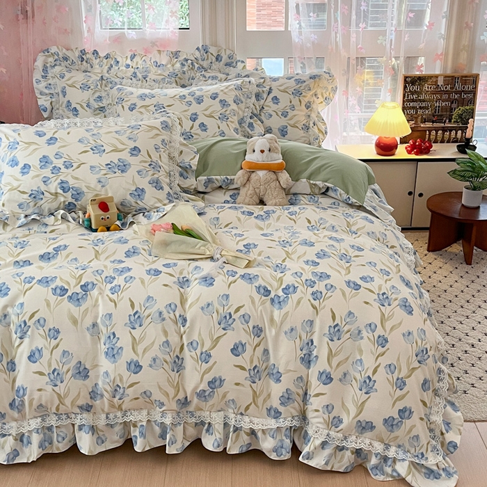 91家纺网 家纺一手货源 找家纺 畅畅家纺 2026新款春秋韩版A类公主风云柔棉工艺款花边四件套 蓝花梦影