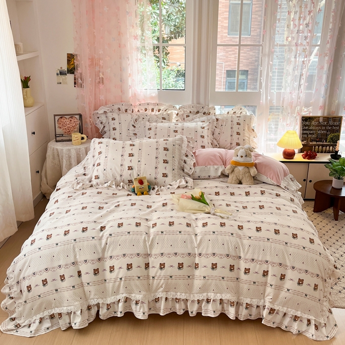 畅畅家纺 2026新款春秋韩版A类公主风云柔棉工艺款花边四件套 萌熊浅梦