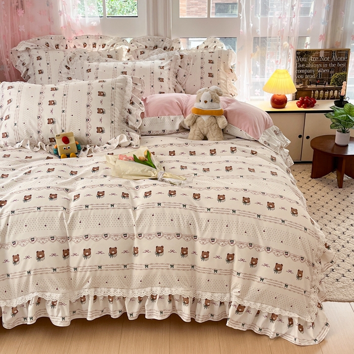 91家纺网 家纺一手货源 找家纺 畅畅家纺 2026新款春秋韩版A类公主风云柔棉工艺款花边四件套 萌熊浅梦