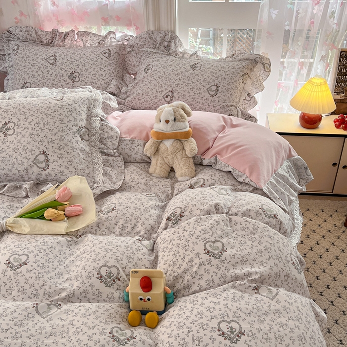 91家纺网 家纺一手货源 找家纺 畅畅家纺 2026新款春秋韩版A类公主风云柔棉工艺款花边四件套 浅梦心花