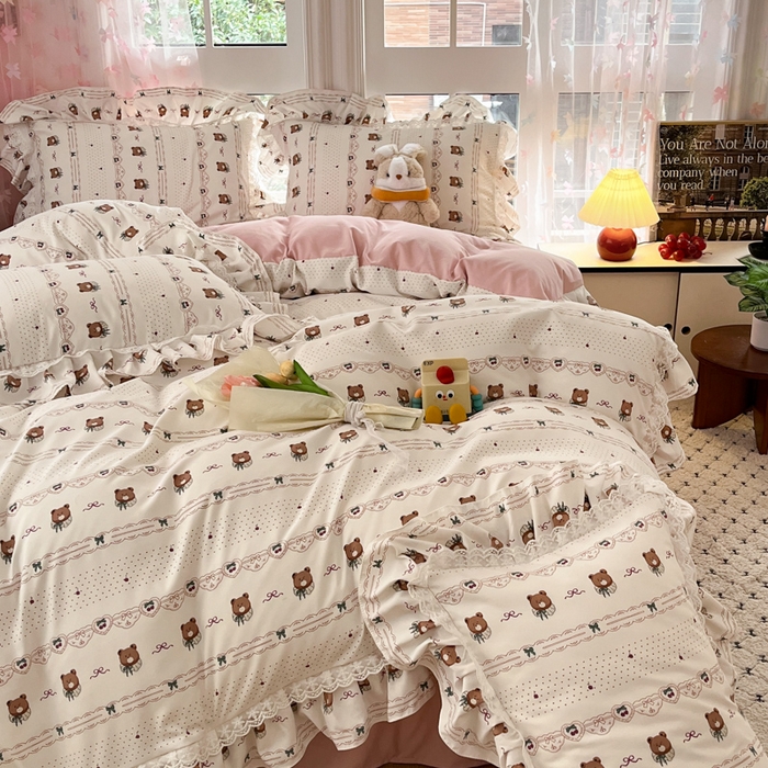 91家纺网 家纺一手货源 找家纺 畅畅家纺 2026新款春秋韩版A类公主风云柔棉工艺款花边四件套 萌熊浅梦