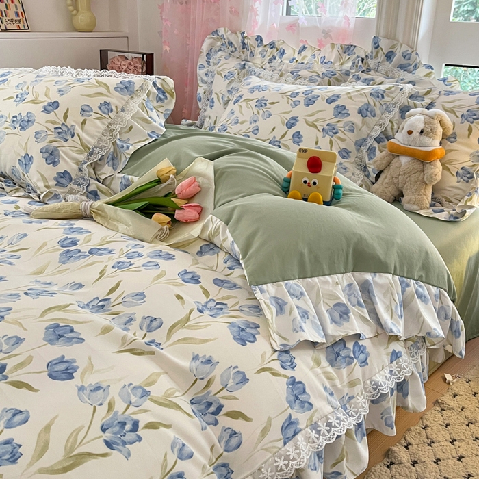 91家纺网 家纺一手货源 找家纺 畅畅家纺 2026新款春秋韩版A类公主风云柔棉工艺款花边四件套 蓝花梦影