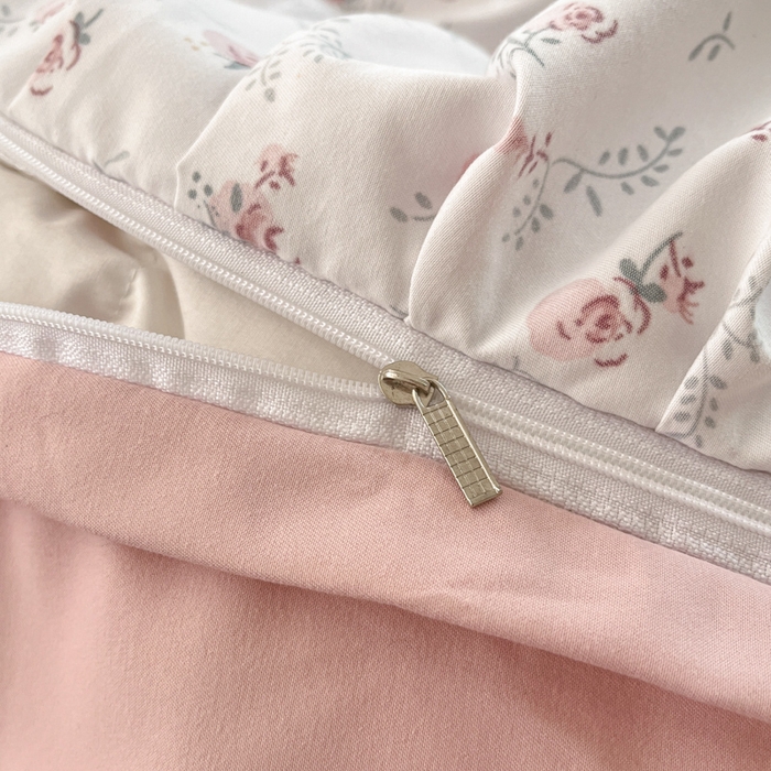 91家纺网 家纺一手货源 找家纺 畅畅家纺 2026新款春秋韩版A类公主风云柔棉工艺款花边四件套 晨露玫瑰