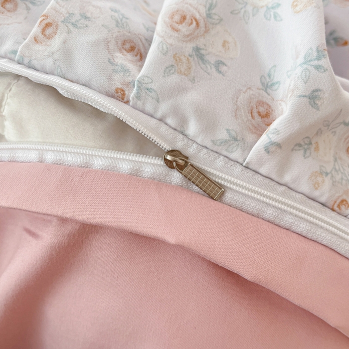 91家纺网 家纺一手货源 找家纺 畅畅家纺 2026新款春秋韩版A类公主风云柔棉工艺款花边四件套 梦幻玫瑰园