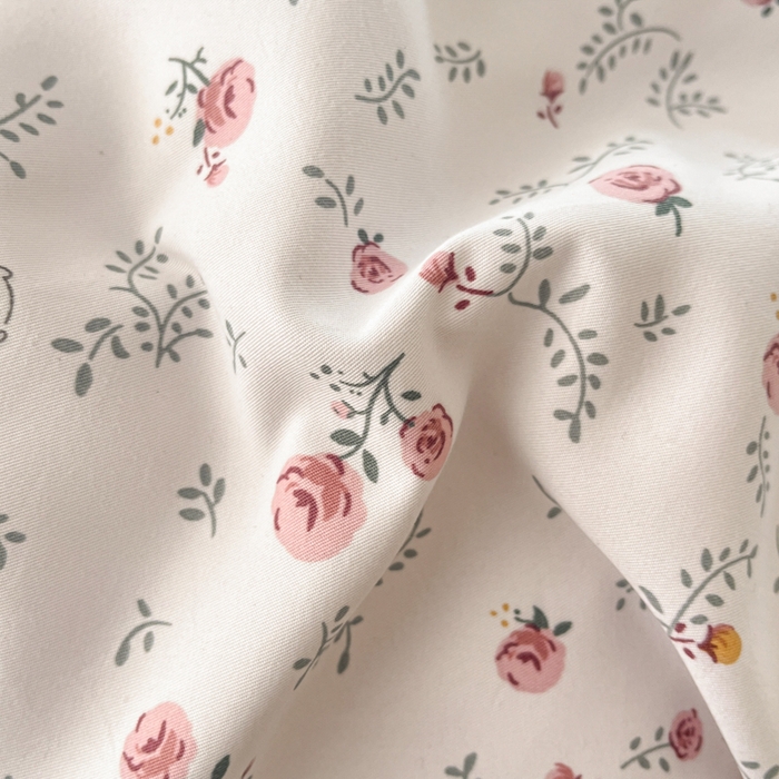 91家纺网 家纺一手货源 找家纺 畅畅家纺 2026新款春秋韩版A类公主风云柔棉工艺款花边四件套 晨露玫瑰