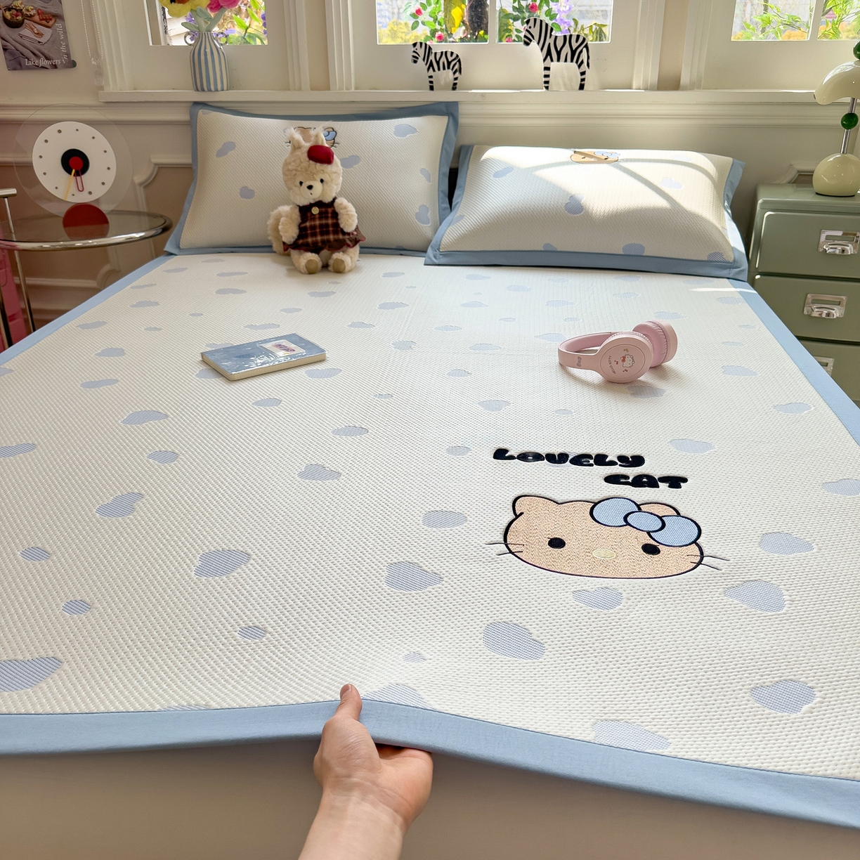 眠多宝（绒多宝） 2026新款卡通网红风系列凉豆豆三件套 凉豆豆印加绣系列 A类凉豆豆床席床笠--床席款 豹纹KK-蓝