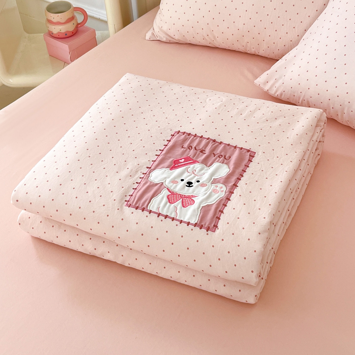 91家纺网 家纺一手货源 找家纺 一加一 2026春夏新款云小棉贴布绣花大豆夏凉被空调被夏被四件套 波点小狗