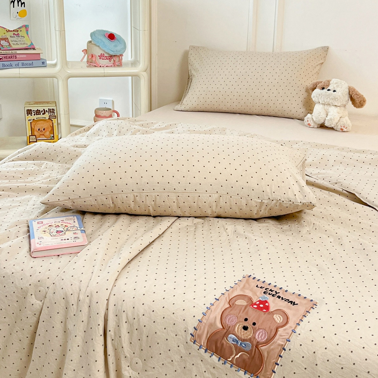 91家纺网 家纺一手货源 找家纺 一加一 2026春夏新款云小棉贴布绣花大豆夏凉被空调被夏被四件套 波点熊仔