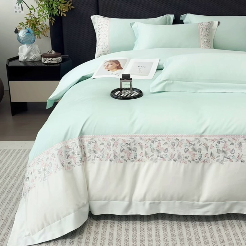 91家纺网 家纺一手货源 找家纺 2026新品100支贡缎长绒棉纯棉四件套全棉重工刺绣被套床单床笠新品四季款轻奢风 琉璃花语-茶绿