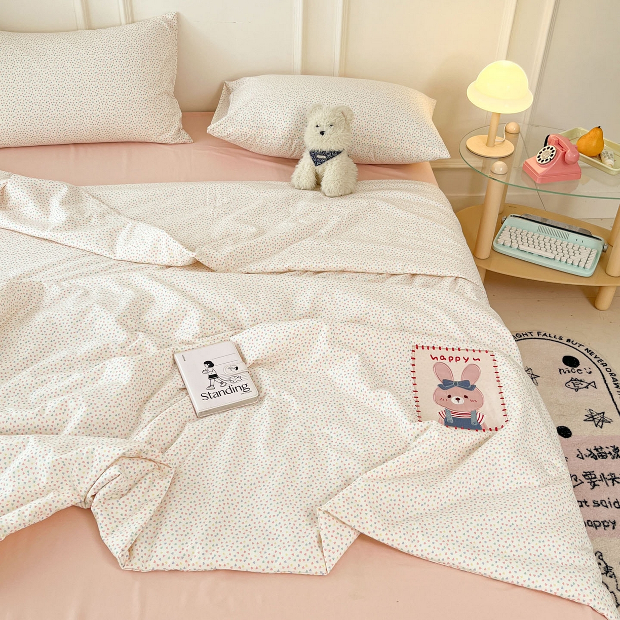 91家纺网 家纺一手货源 找家纺 一加一 2026春夏新款云小棉贴布绣花大豆夏凉被空调被夏被四件套 蜜桃小兔