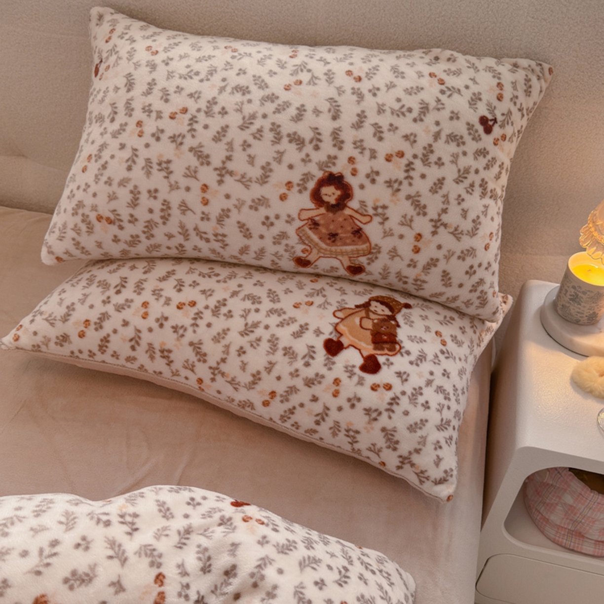 91家纺网 家纺一手货源 找家纺 欧妮家纺 2025新款A类牛奶绒印花单被套-单件被套 甜美女孩