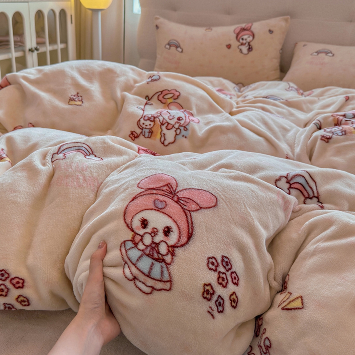 91家纺网 家纺一手货源 找家纺 （总）欧妮家纺 2025新款A类牛奶绒印花单被套-单件被套