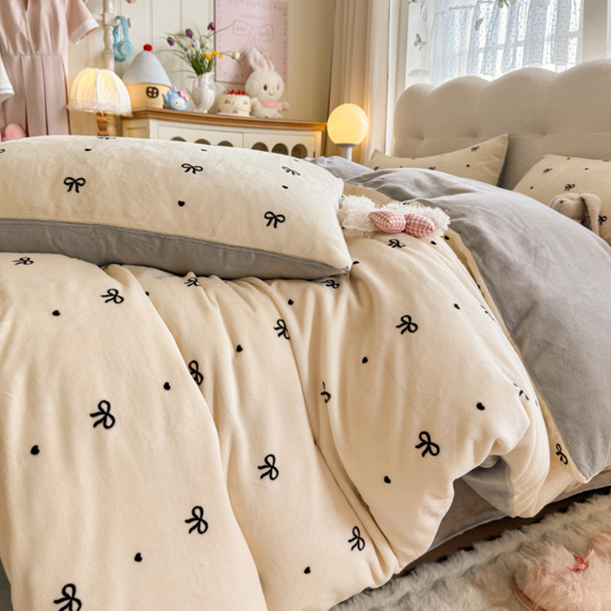 91家纺网 家纺一手货源 找家纺 欧妮家纺 2025新款A类牛奶绒印花单被套-单件被套 蝴蝶结