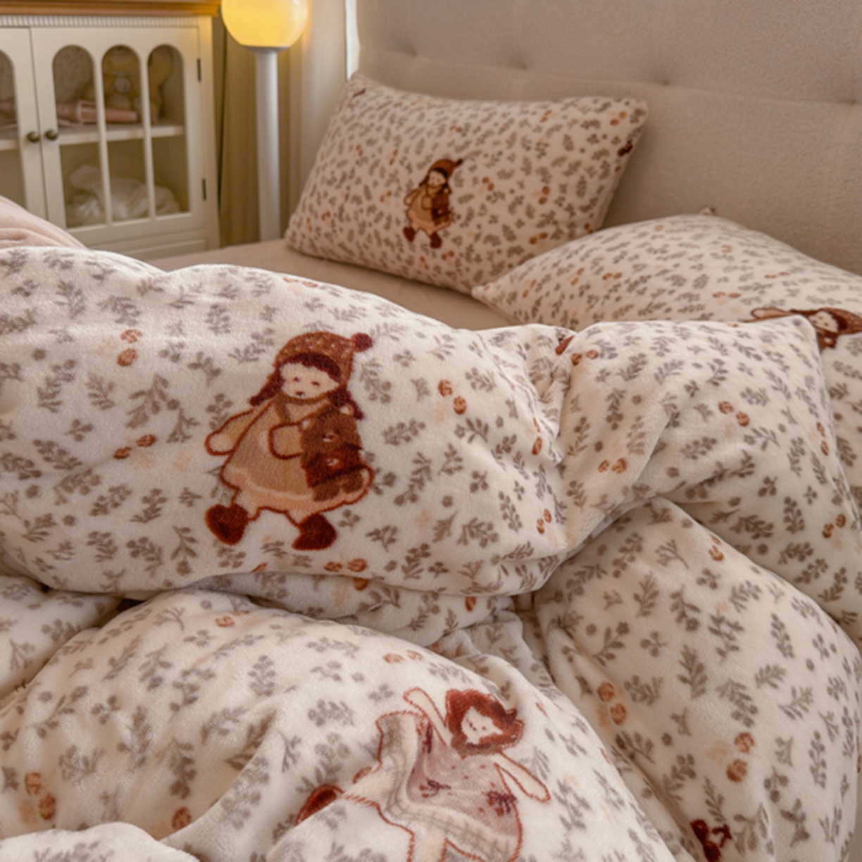 91家纺网 家纺一手货源 找家纺 欧妮家纺 2025新款A类牛奶绒印花单被套-单件被套 甜美女孩