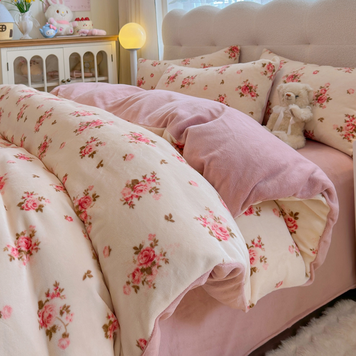 91家纺网 家纺一手货源 找家纺 欧妮家纺 2025新款A类牛奶绒印花单被套-单件被套 花仙子