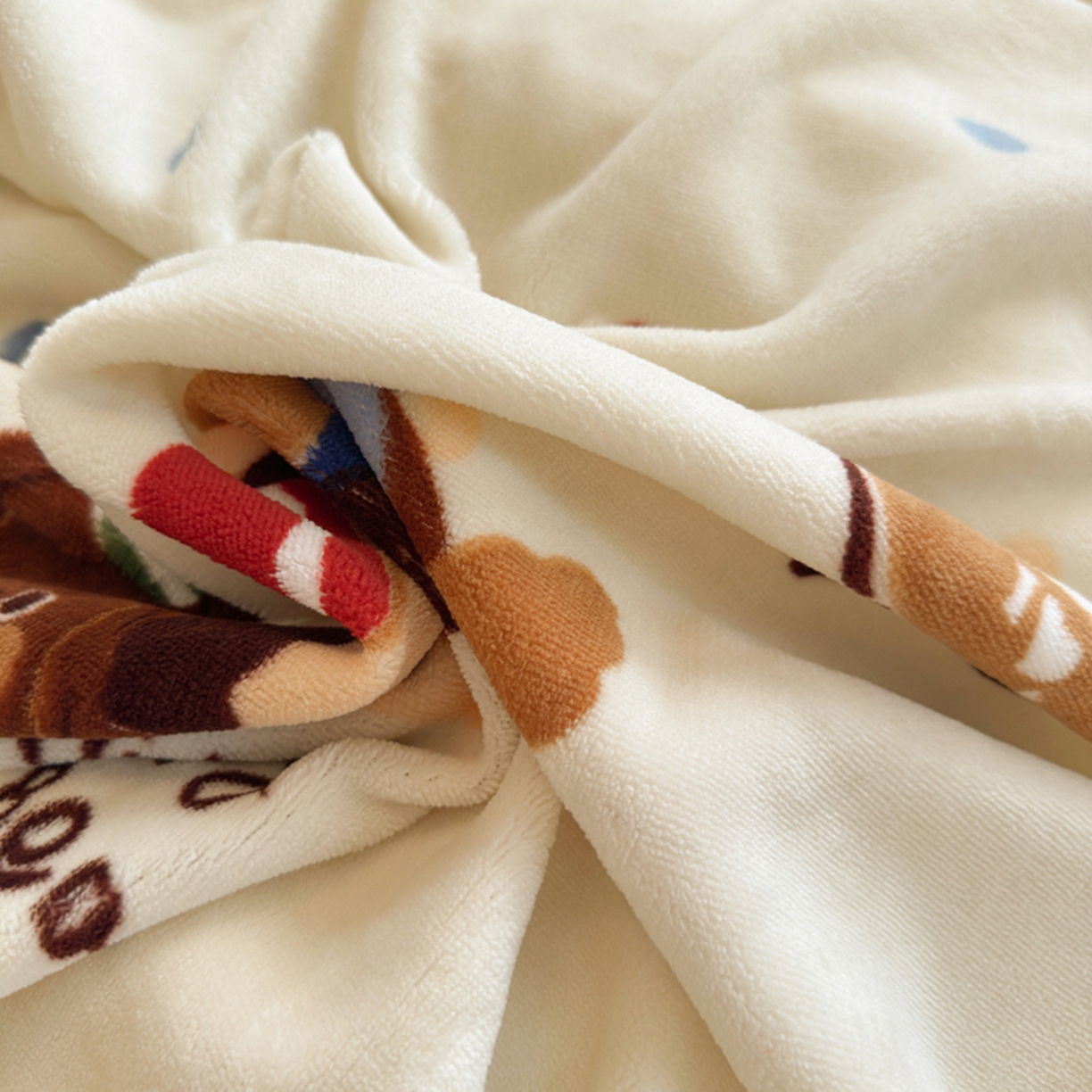 91家纺网 家纺一手货源 找家纺 欧妮家纺 2025新款A类牛奶绒印花单被套-单件被套 汪汪狗