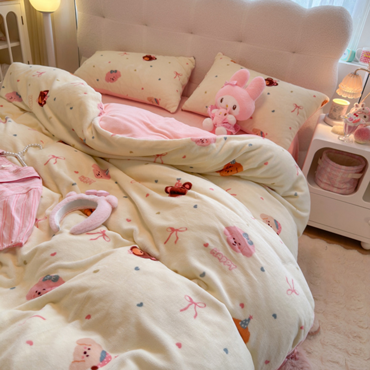 91家纺网 家纺一手货源 找家纺 欧妮家纺 2025新款A类牛奶绒印花单被套-单件被套 快乐心情