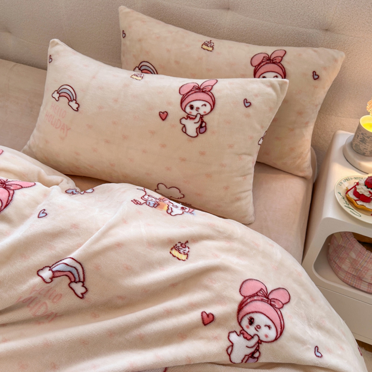 91家纺网 家纺一手货源 找家纺 欧妮家纺 2025新款A类牛奶绒印花单被套-单件被套 美乐兔