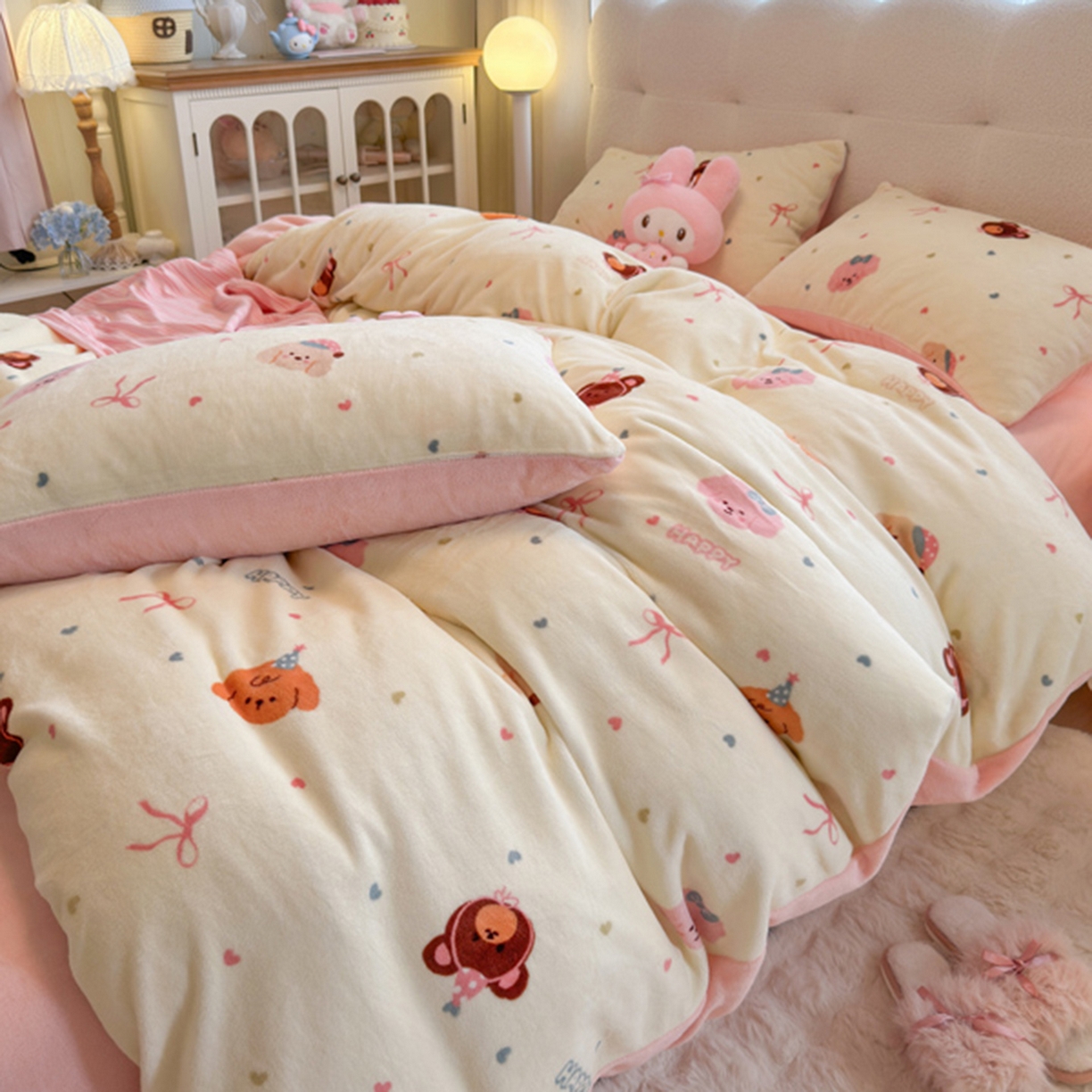 91家纺网 家纺一手货源 找家纺 欧妮家纺 2025新款A类牛奶绒印花单被套-单件被套 快乐心情