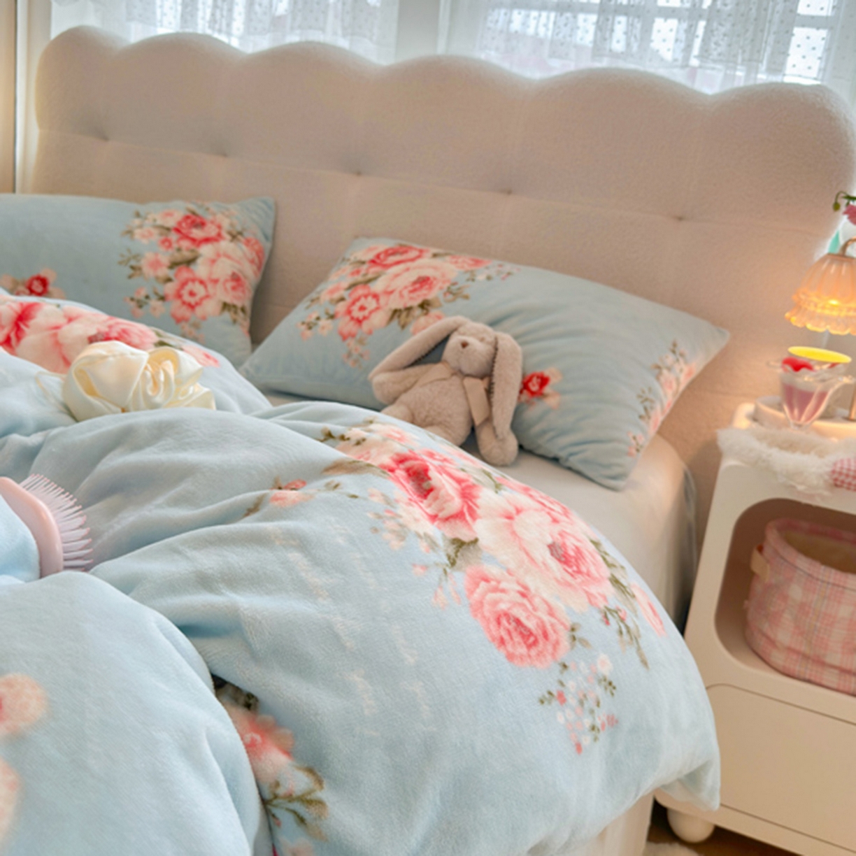 91家纺网 家纺一手货源 找家纺 欧妮家纺 2025新款A类牛奶绒印花单被套-单件被套 爱丽丝