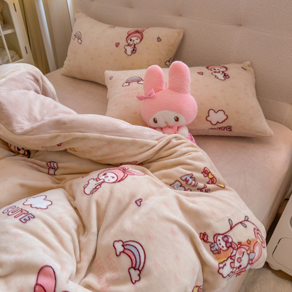 91家纺网 家纺一手货源 找家纺 欧妮家纺 2025新款A类牛奶绒印花单被套-单件被套 美乐兔