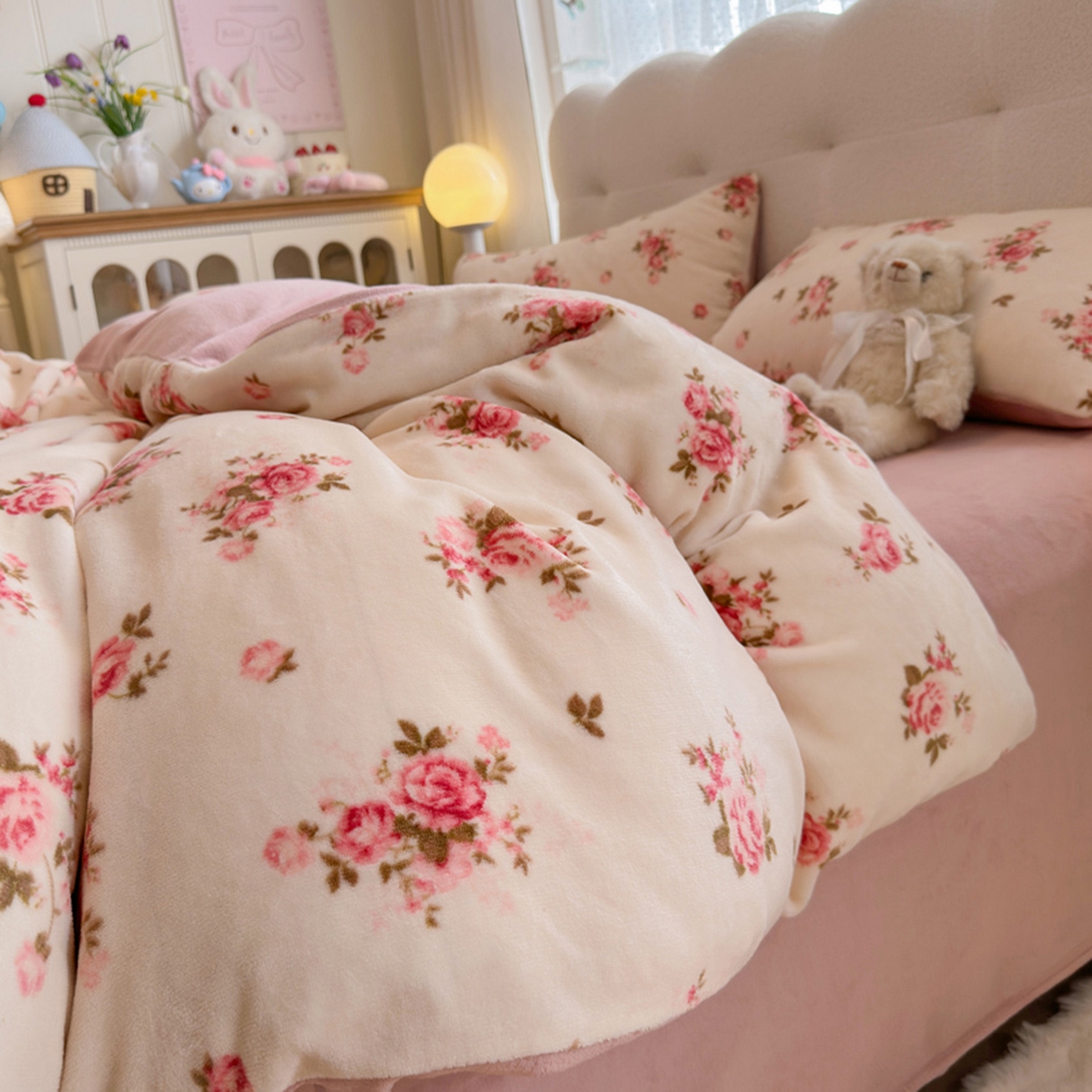 91家纺网 家纺一手货源 找家纺 欧妮家纺 2025新款A类牛奶绒印花单被套-单件被套 花仙子