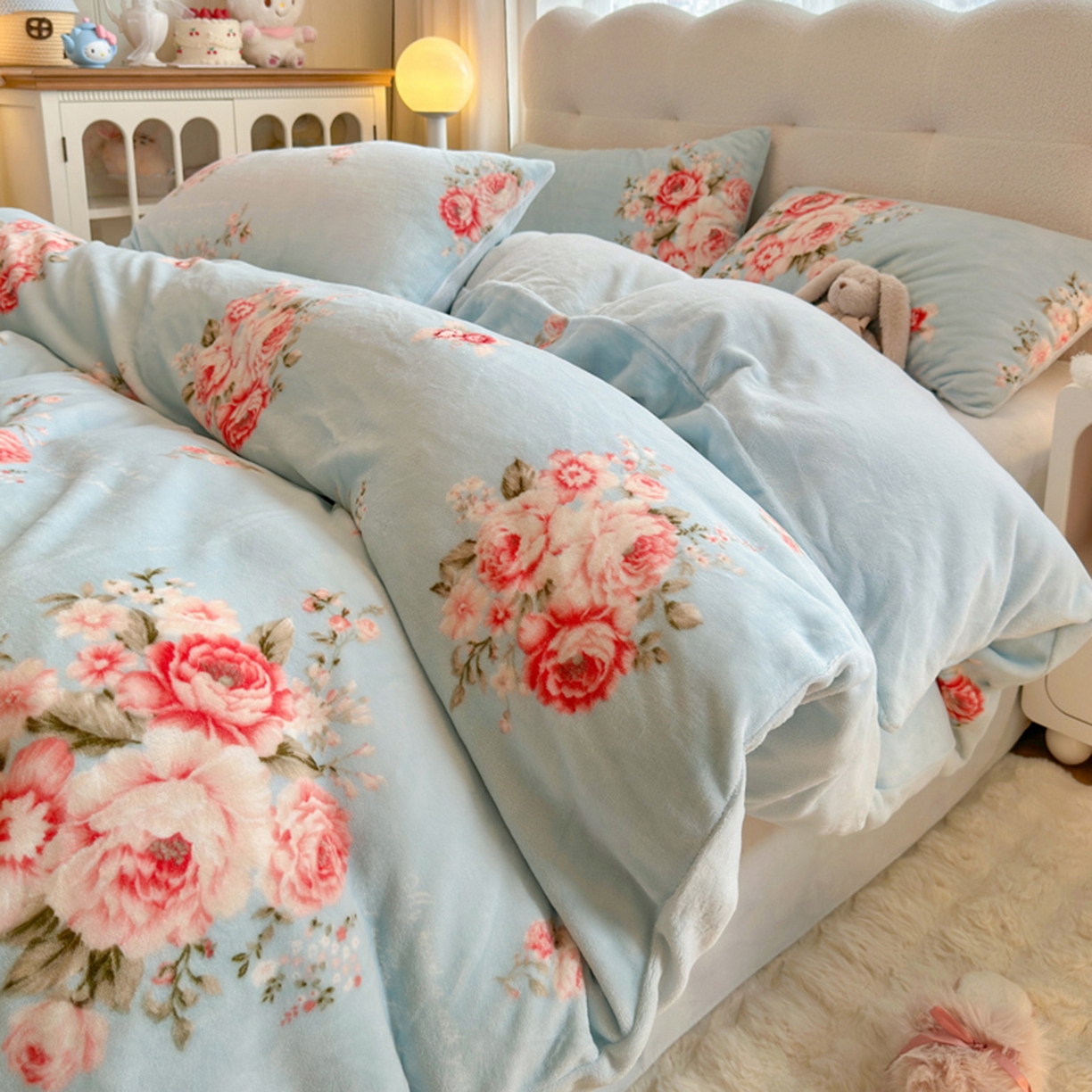 91家纺网 家纺一手货源 找家纺 欧妮家纺 2025新款A类牛奶绒印花单被套-单件被套 爱丽丝
