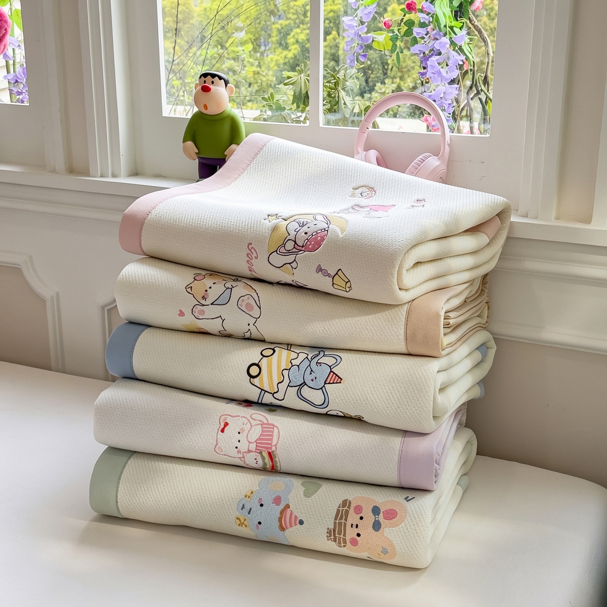 91家纺网 家纺一手货源 找家纺 眠多宝（绒多宝） 2026新款卡通网红风系列凉豆豆三件套 凉豆豆印加绣系列 A类凉豆豆床席床笠--床席款 组合图