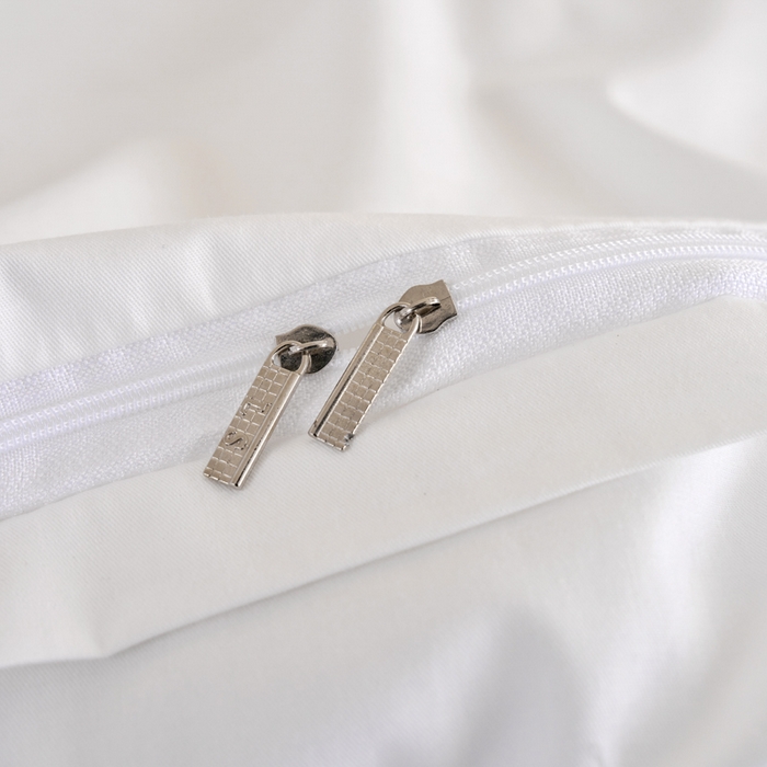 91家纺网 家纺一手货源 找家纺 （总）乐逸家纺 2026新款13372高支高密纯棉斜纹丝滑花边款专用床罩套件