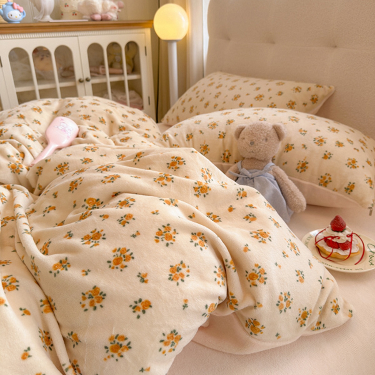 91家纺网 家纺一手货源 找家纺 欧妮家纺 2025新款A类牛奶绒印花四件套 田园小花