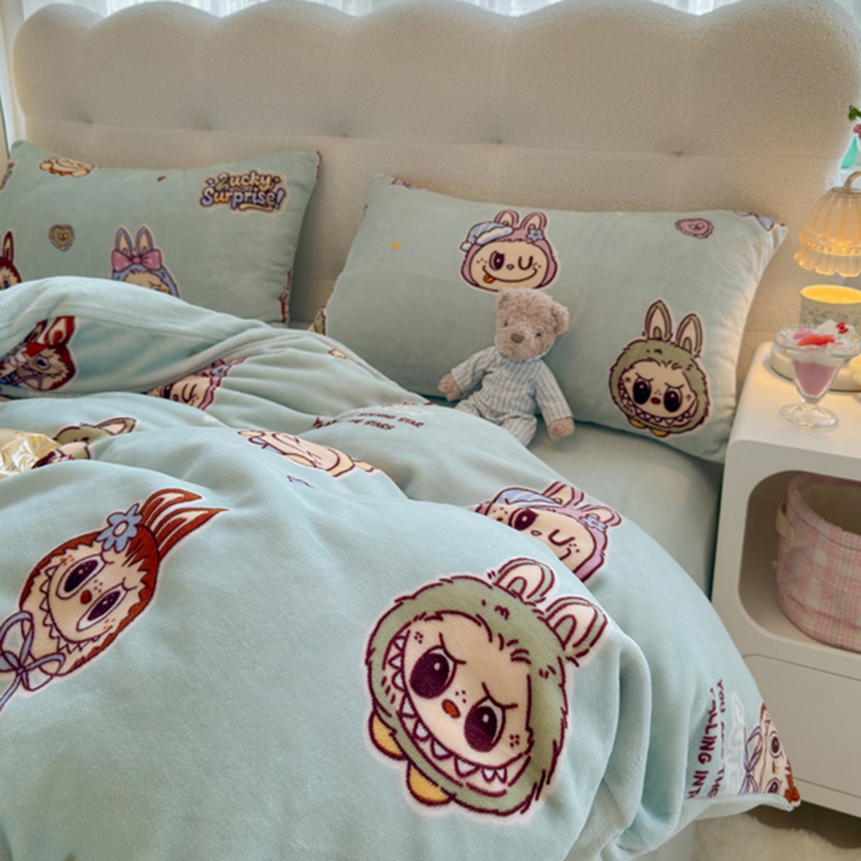 91家纺网 家纺一手货源 找家纺 欧妮家纺 2025新款A类牛奶绒印花四件套 小布布