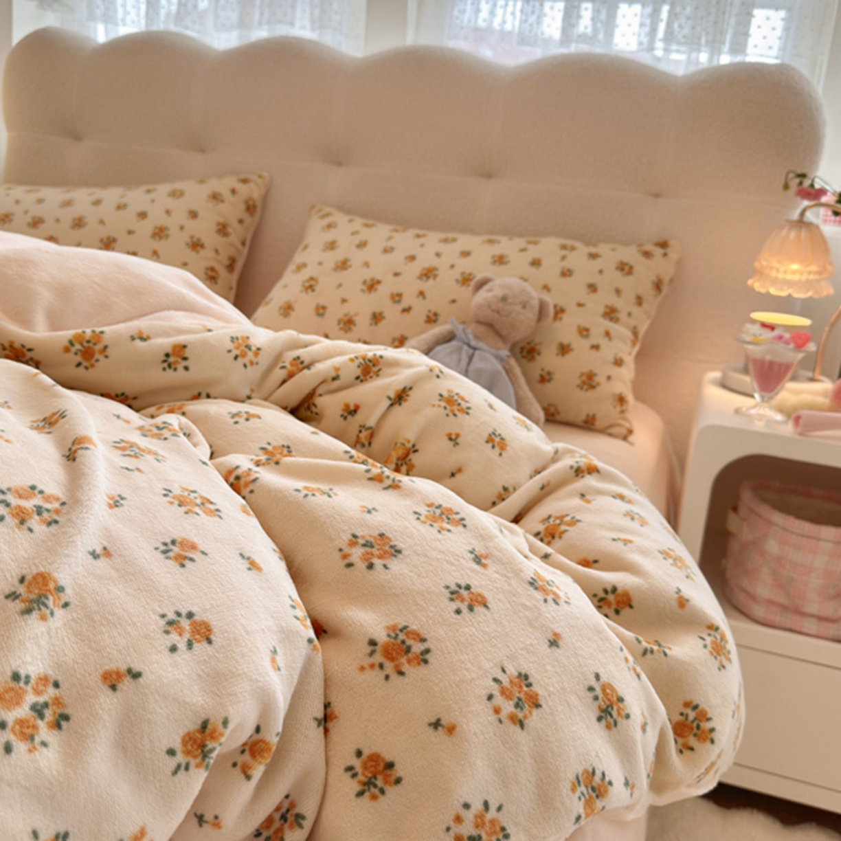 91家纺网 家纺一手货源 找家纺 欧妮家纺 2025新款A类牛奶绒印花四件套 田园小花