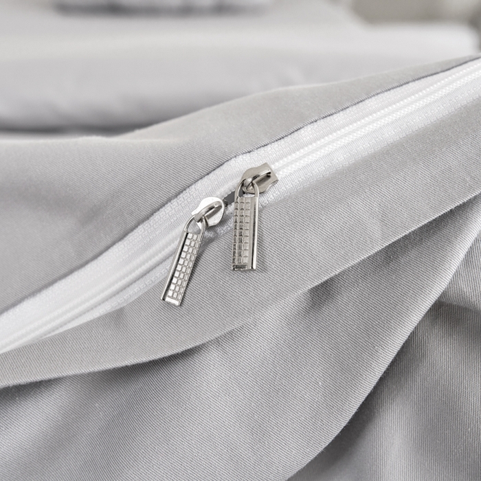 91家纺网 家纺一手货源 找家纺 乐逸家纺 2026新款13372高支高密纯棉斜纹丝滑花边款专用床罩套件 新品全棉花边高级灰