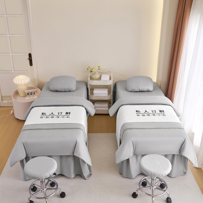 91家纺网 家纺一手货源 找家纺 乐逸家纺 2026新款13372高支高密纯棉斜纹丝滑花边款专用床罩套件 新品全棉花边高级灰