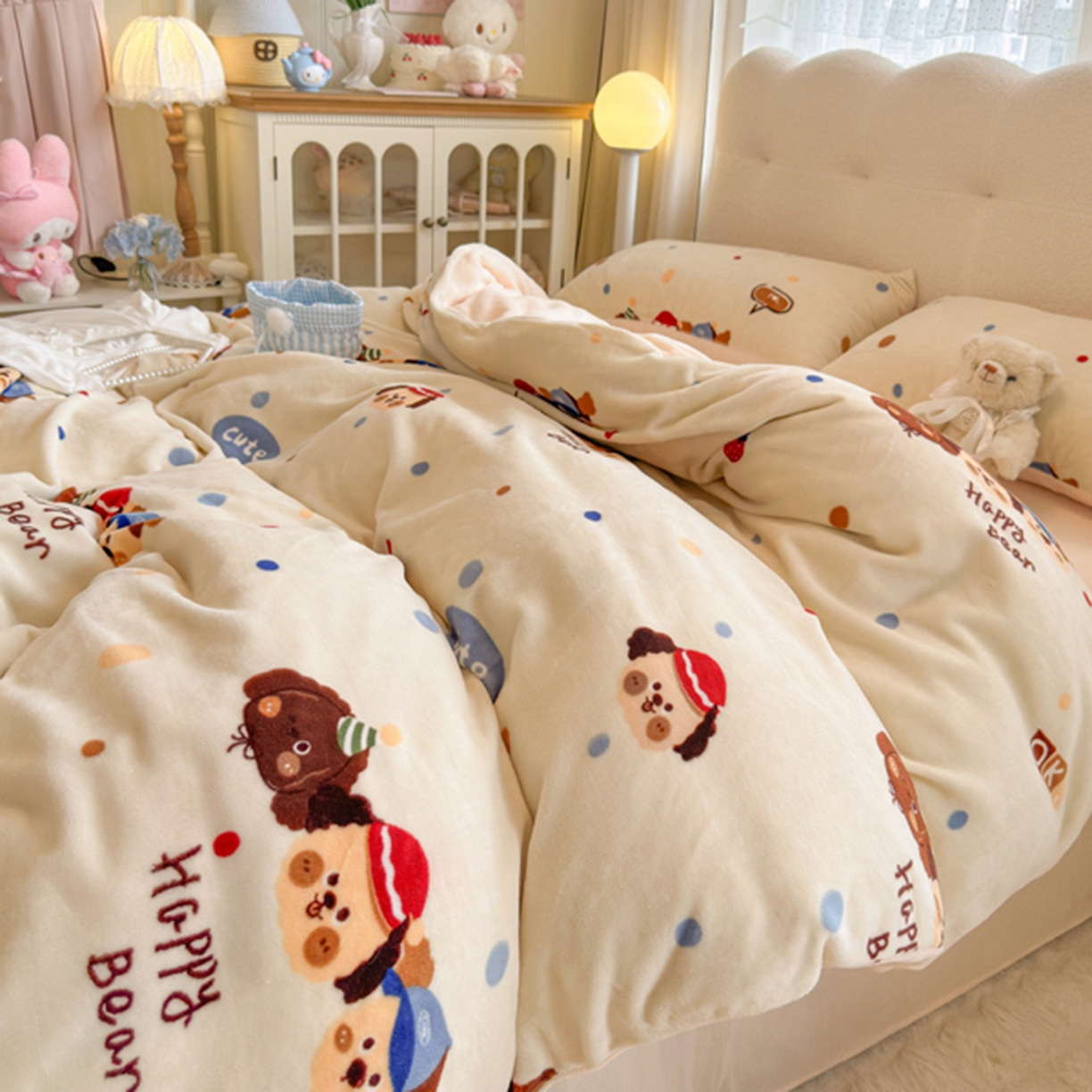 91家纺网 家纺一手货源 找家纺 欧妮家纺 2025新款A类牛奶绒印花四件套 汪汪狗