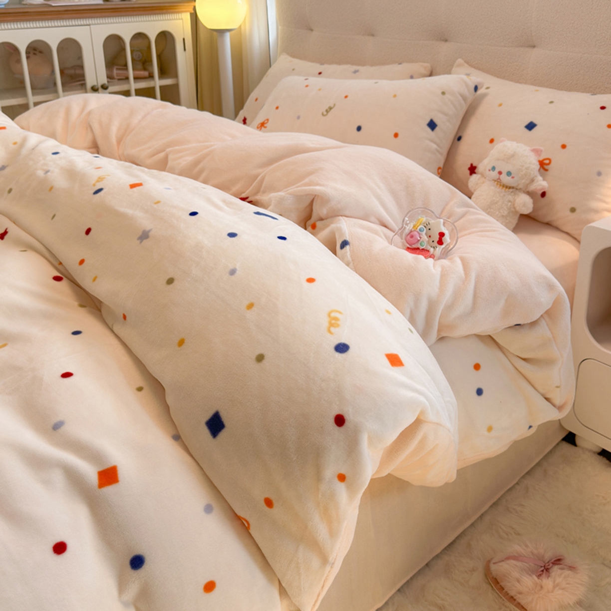 欧妮家纺 2025新款A类牛奶绒印花四件套 五彩斑斓