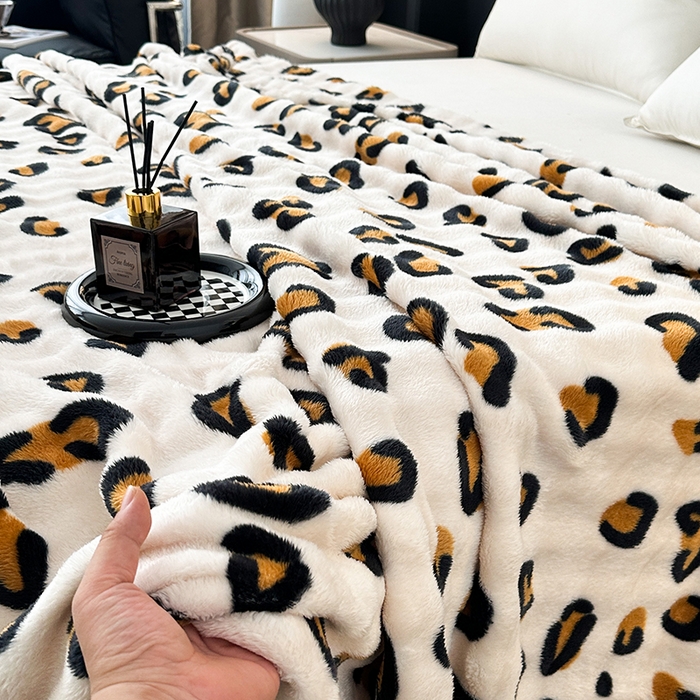 91家纺网 家纺一手货源 找家纺 （总）欧妮家纺 2025新款亲肤舒适泡泡绒毛毯