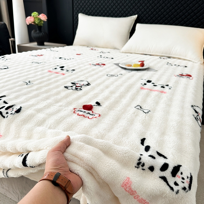 91家纺网 家纺一手货源 找家纺 （总）欧妮家纺 2025新款亲肤舒适泡泡绒毛毯