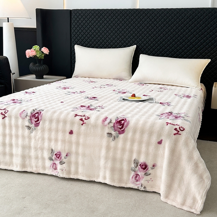 91家纺网 家纺一手货源 找家纺 欧妮家纺 2025新款亲肤舒适泡泡绒毛毯 玫瑰情缘