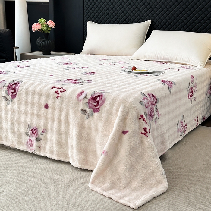 91家纺网 家纺一手货源 找家纺 欧妮家纺 2025新款亲肤舒适泡泡绒毛毯 玫瑰情缘