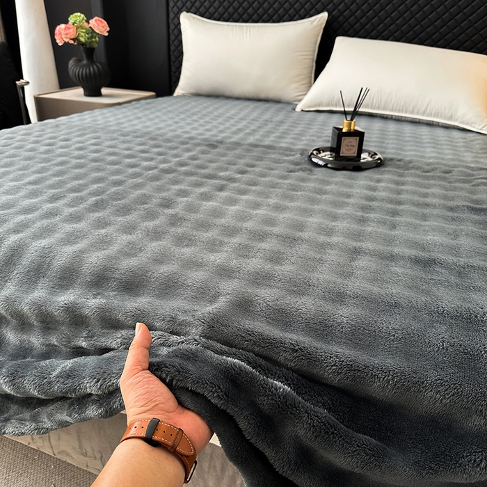 91家纺网 家纺一手货源 找家纺 （总）欧妮家纺 2025新款亲肤舒适泡泡绒毛毯