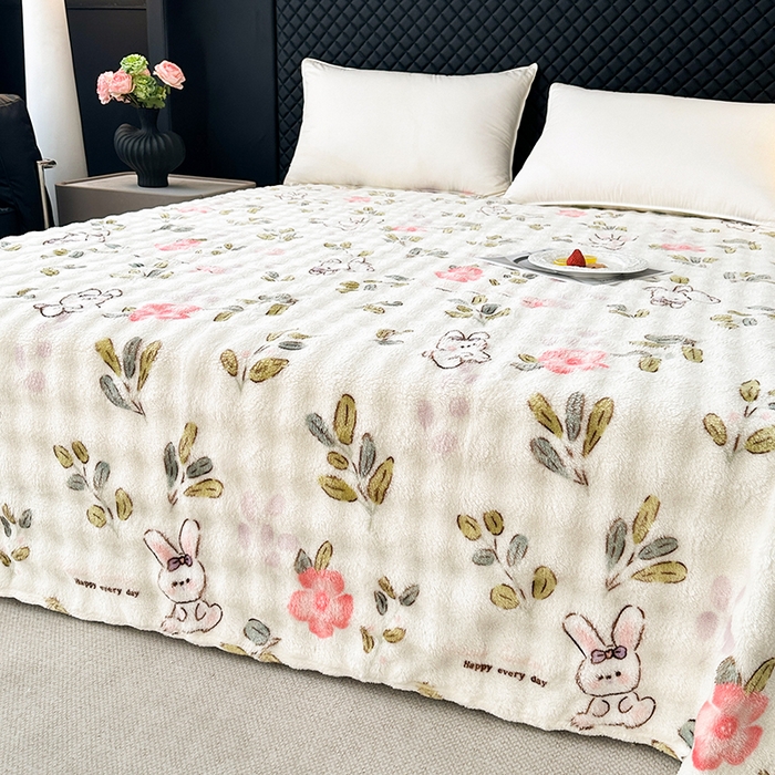 91家纺网 家纺一手货源 找家纺 欧妮家纺 2025新款亲肤舒适泡泡绒毛毯 青青小兔