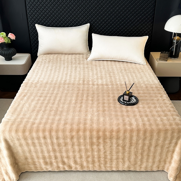 91家纺网 家纺一手货源 找家纺 欧妮家纺 2025新款亲肤舒适泡泡绒毛毯 香槟色