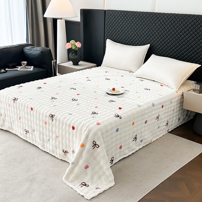 91家纺网 家纺一手货源 找家纺 欧妮家纺 2025新款亲肤舒适泡泡绒毛毯 温馨