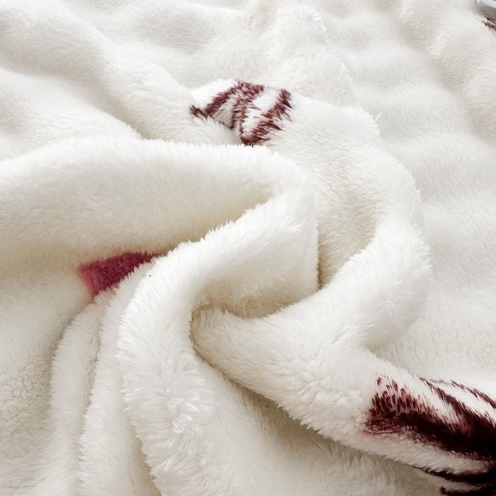 91家纺网 家纺一手货源 找家纺 欧妮家纺 2025新款亲肤舒适泡泡绒毛毯 温馨