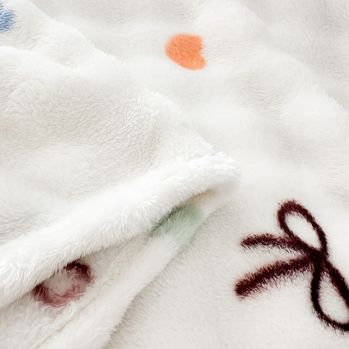 91家纺网 家纺一手货源 找家纺 欧妮家纺 2025新款亲肤舒适泡泡绒毛毯 温馨