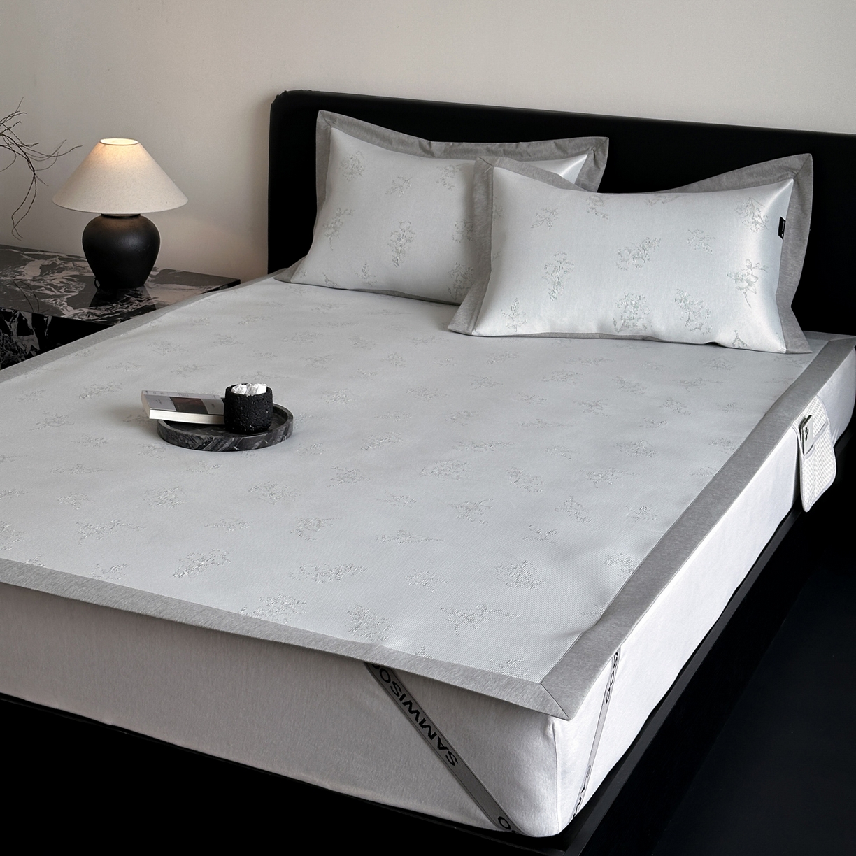 91家纺网 家纺一手货源 找家纺 三味舒屋 2026新款臻品提花冰丝席凉席席子 枝枝床席