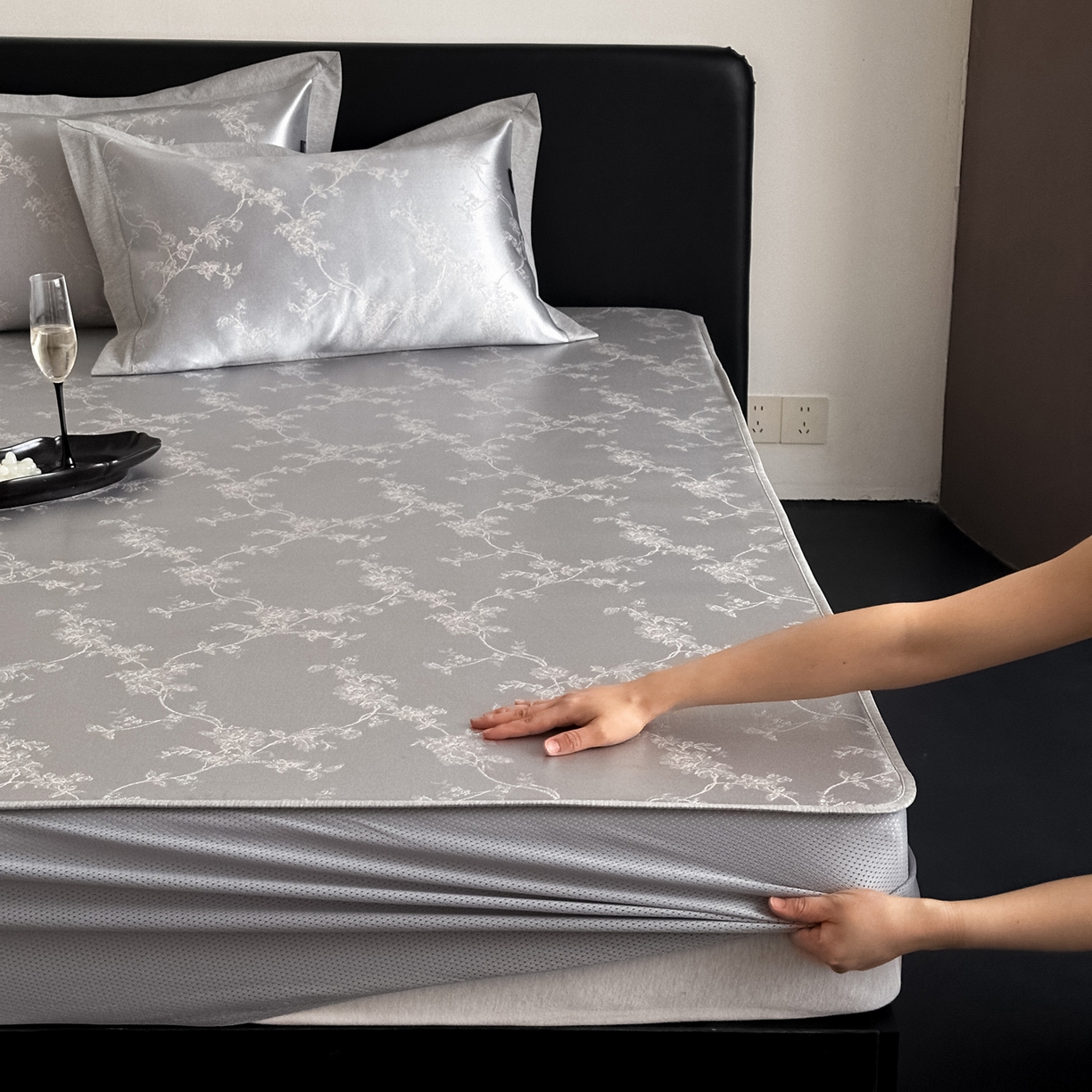 91家纺网 家纺一手货源 找家纺 三味舒屋 2026新款臻品提花冰丝席凉席席子 芙瑞亚床笠