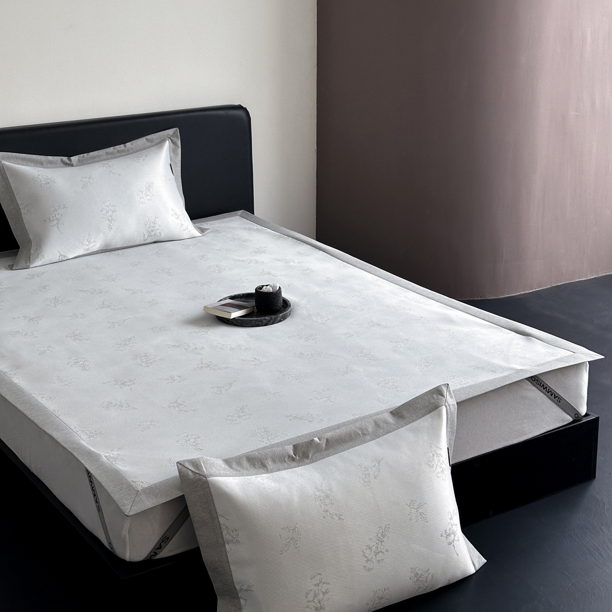 91家纺网 家纺一手货源 找家纺 三味舒屋 2026新款臻品提花冰丝席凉席席子 枝枝床席