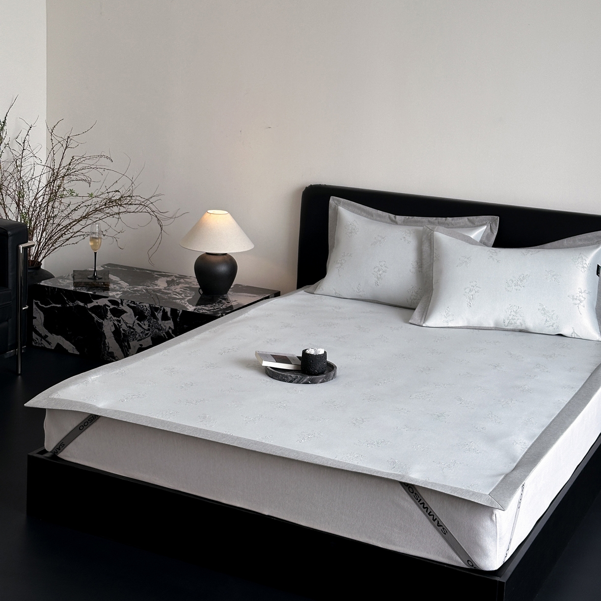 91家纺网 家纺一手货源 找家纺 三味舒屋 2026新款臻品提花冰丝席凉席席子 枝枝床席